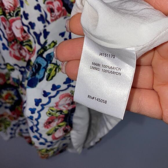 The Jetset Diaries Bella cold shoulder floral dress size Small - Picture 5 of 8